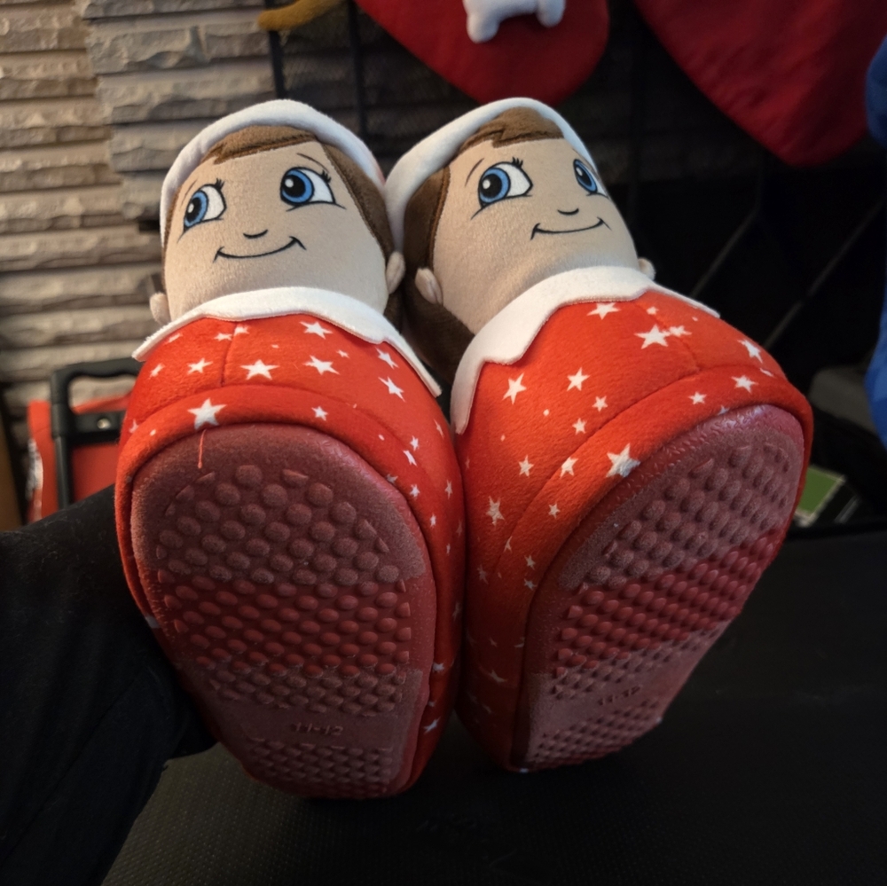Elf On The Shelf Slippers - Picture 2 of 6